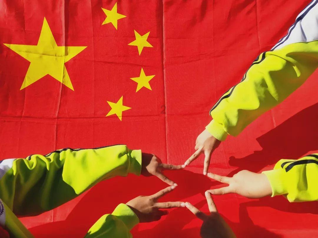 救援淘气的小狗