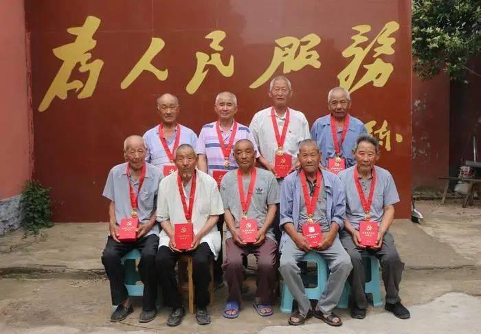 单亲家庭的孩子不想结婚怎么办？游戏画面