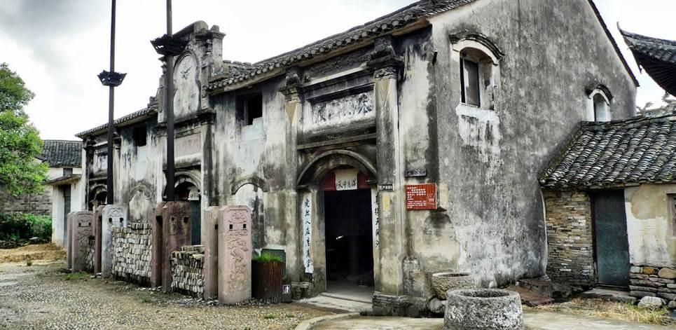 新春走基层｜云南会泽：让易地搬迁群众有工作 能致富